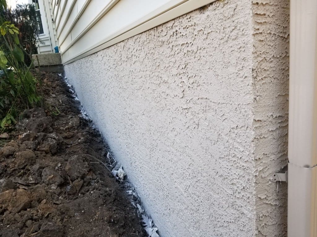 How Snow and Freezing Temperatures Affect Stucco