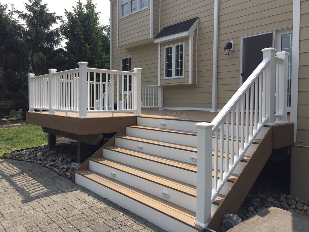 composite decking stairs with built in lights